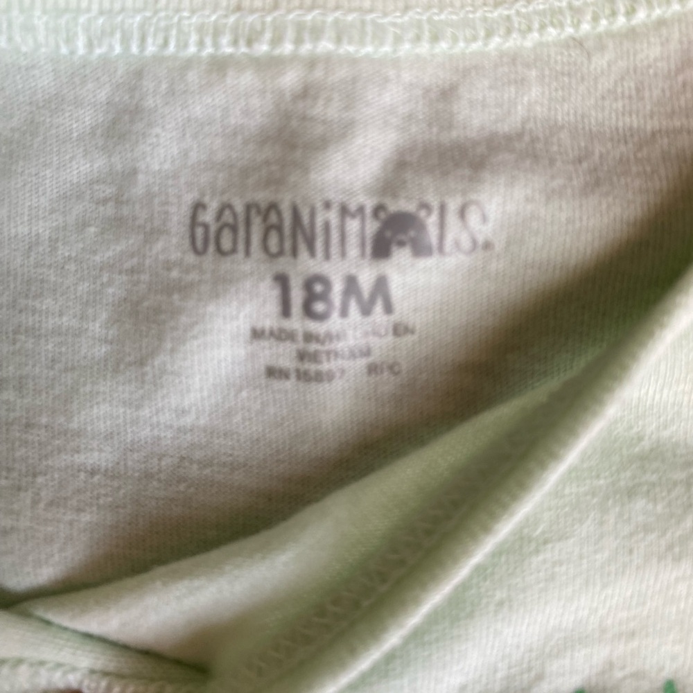2 Piece Tank Tops bundle - Picture 5 of 5